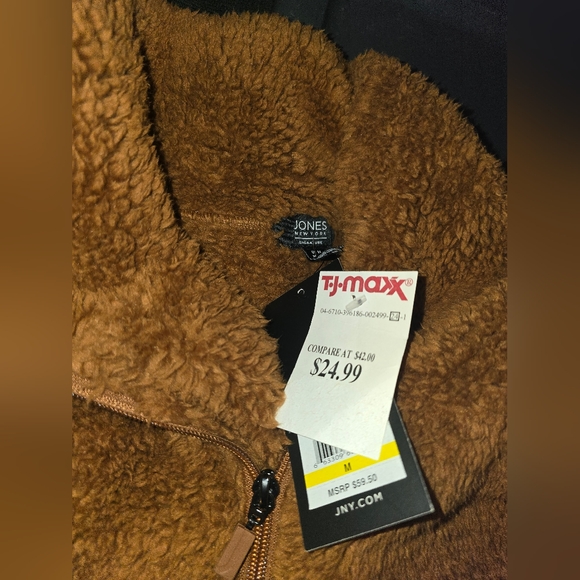 Nwt Jones medium brown fluffy sweater - Picture 3 of 5